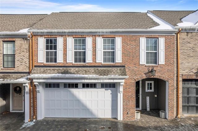 $525,000 | 712 England Road | Cranberry Township