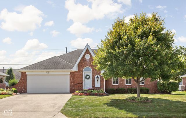 $279,900 | 391 Vinewood Drive South | Brownsburg