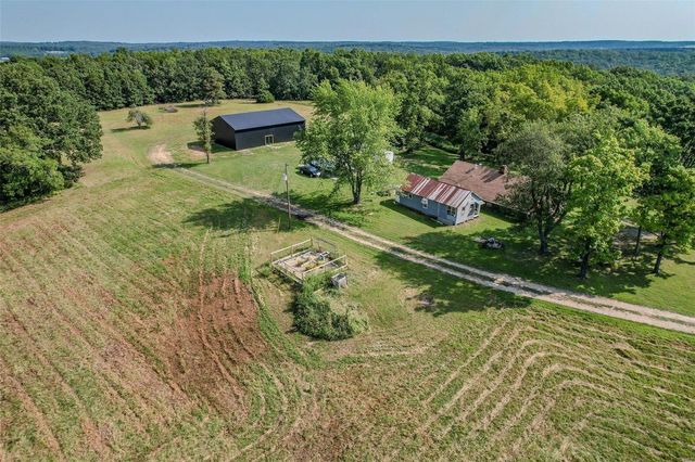 $530,000 | 33515 Highway 32 | Osage Township - Laclede County