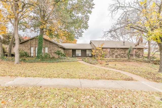 $489,900 | 3105 Wingren Road | Woodhaven