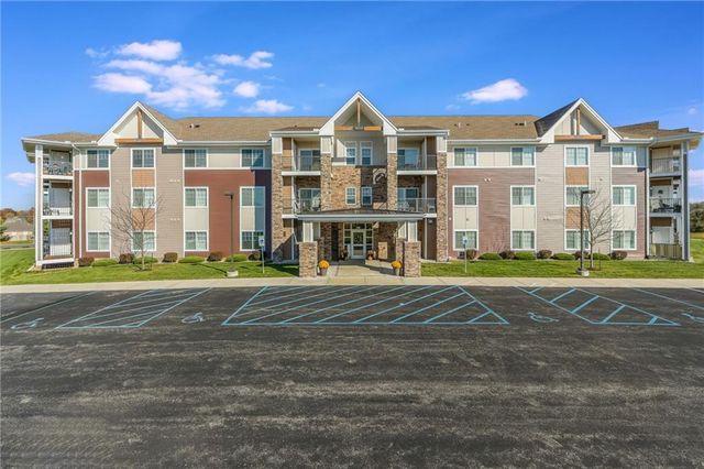 $200,000 | 801 Southeast Battery Drive, Unit 118 | Lee's Summit