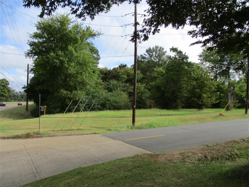 a view of outdoor space