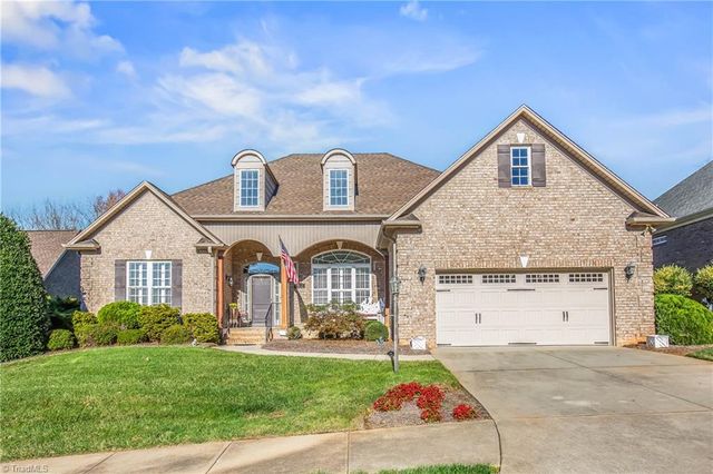 $384,400 | 7931 Abelia Way | Clemmons