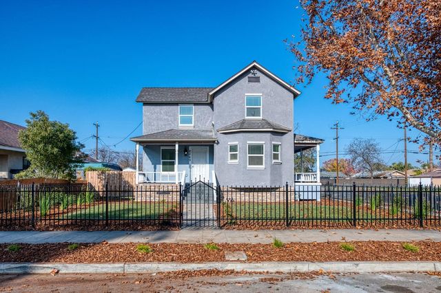 $349,999 | 2069 East Harvey Avenue | Fresno High-Roeding