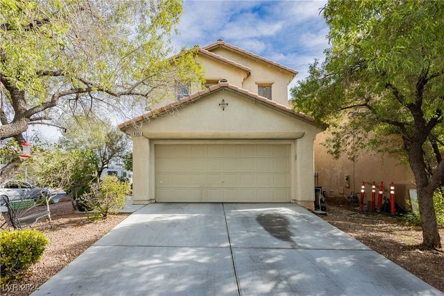 $515,000 | 8302 South Brilliant Ruby Court | Blue Diamond Springs