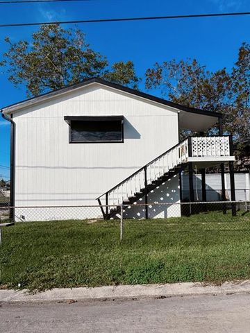 $1,500 | 2 Bay Shore Drive | Pine Bluff