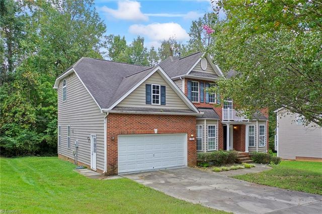 $412,500 | 5004 Winding Ridge Court | Forest Oaks