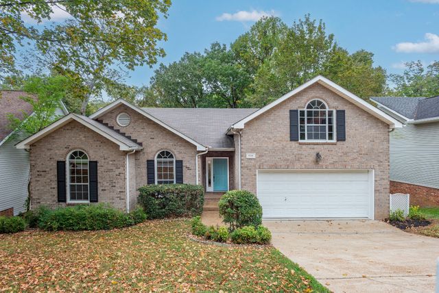 $2,595 | 629 Magnolia Lane | The Woodlands