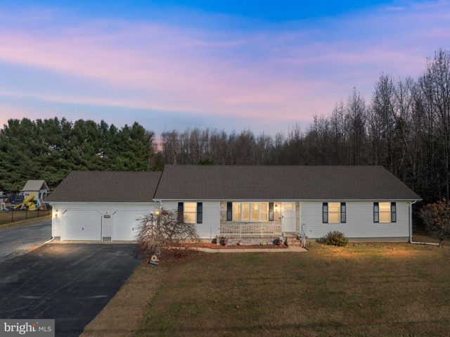 $400,000 | 1863 Hartly Road