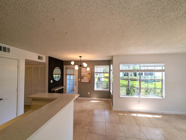 $282,000 | 1215 Crystal Way, Unit G | Delray Beach