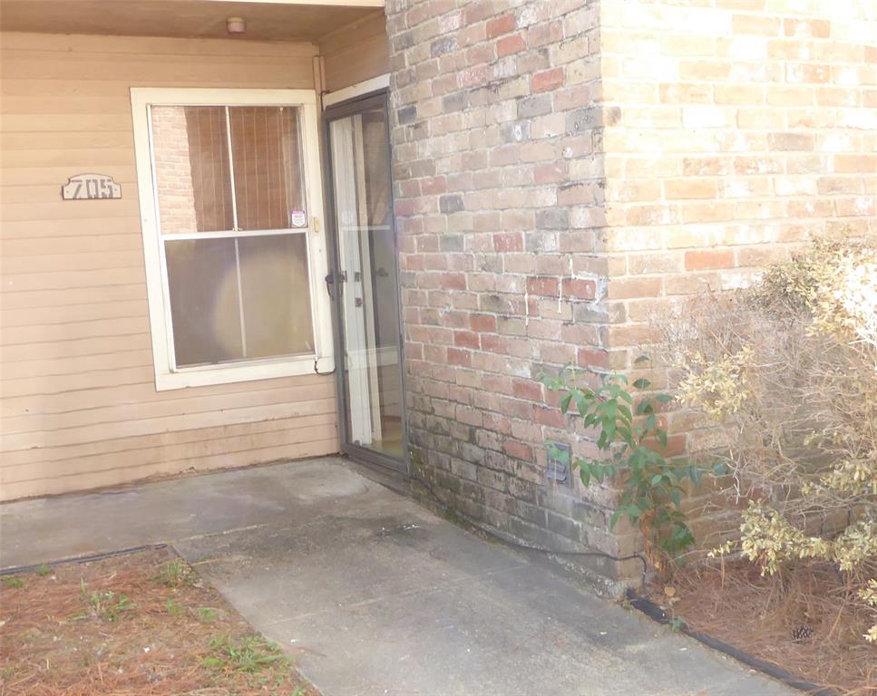 a view of front door of house