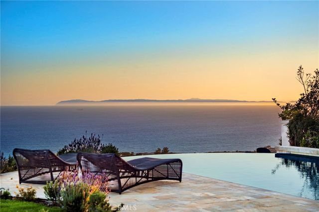 $23,995,000 | 50 Pelican Crest Drive | Newport Coast