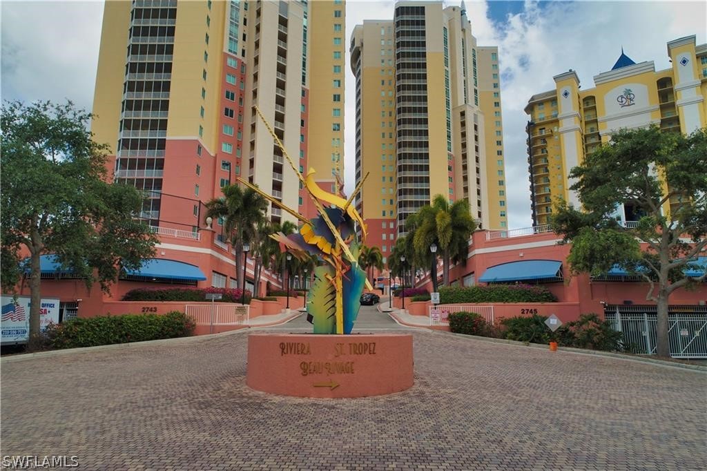 an outdoor space with building view