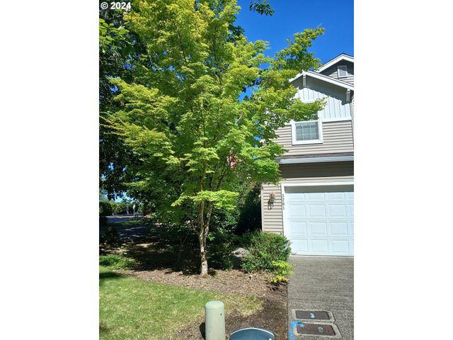 $475,000 | 3201 Southeast Robin Circle | South Hillsboro