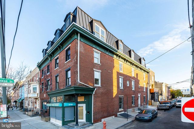 $2,750,000 | 240 East Girard Avenue | Fishtown