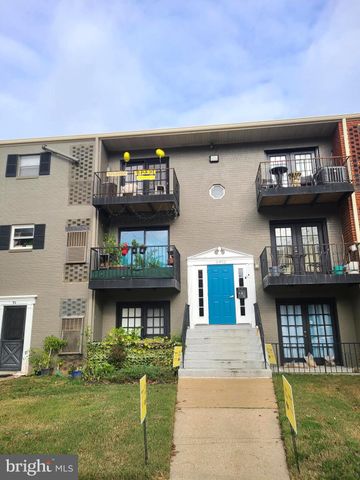 $265,500 | 5913 Mayflower Court, Unit 201 | Alexandria West