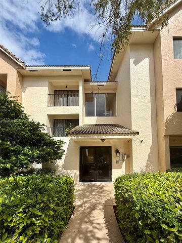 $220,000 | 10001 West Atlantic Boulevard, Unit 321 | Coral Springs