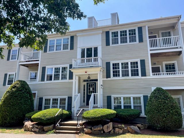 $3,100 | 700 Brookside Drive, Unit G | West Andover