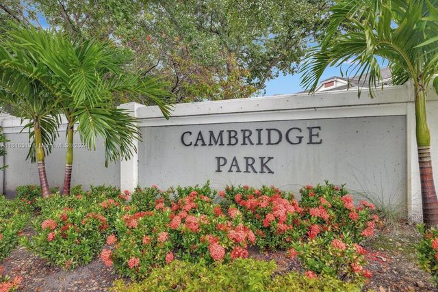 $2,450 | 2995 Northwest 30th Place, Unit 2995 | Orange Grove Manors