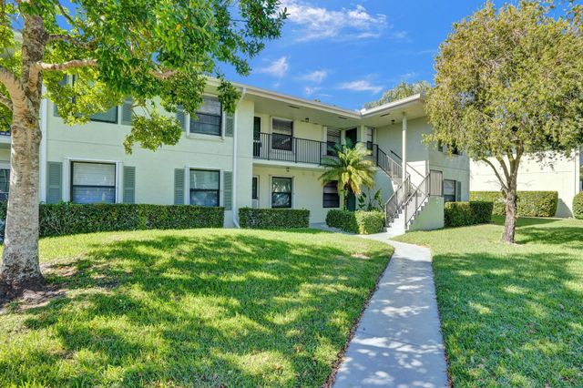 $335,000 | 1701 Sabal Ridge Circle, Unit G | Palm Beach Gardens