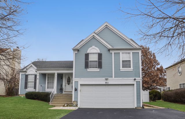 $359,000 | 951 Harbor Town Drive | Elgin