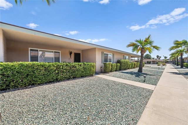 $269,900 | 609 South Palm Avenue, Unit B | Hemet