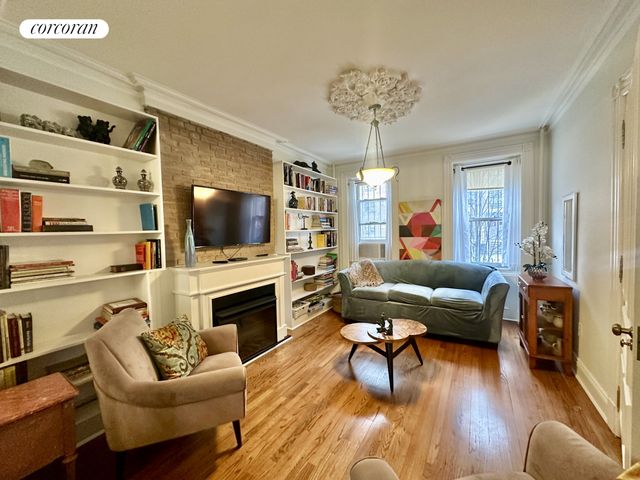 $9,550 | 189 Bond Street | Boerum Hill