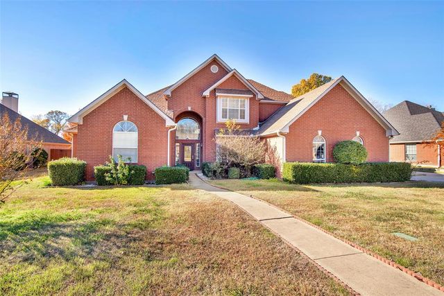 $520,000 | 2108 Rivercrest Circle | Denison