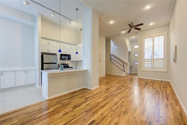 $2,280 | 2429 Dorrington Street, Unit 2429B | Braeswood