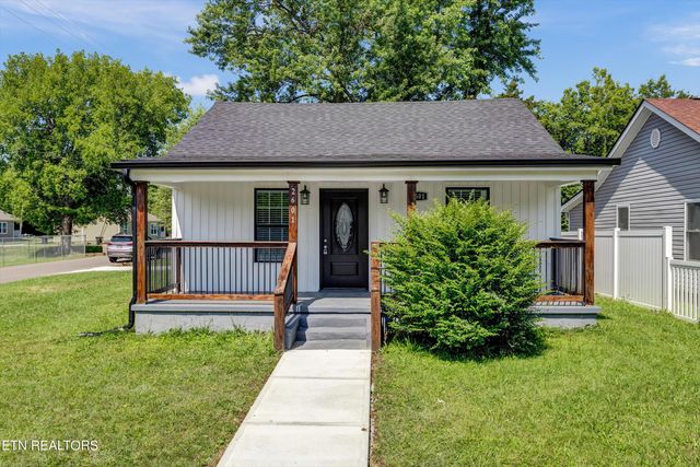 $309,900 | 2601 Chillicothe Street Northwest | Knoxville