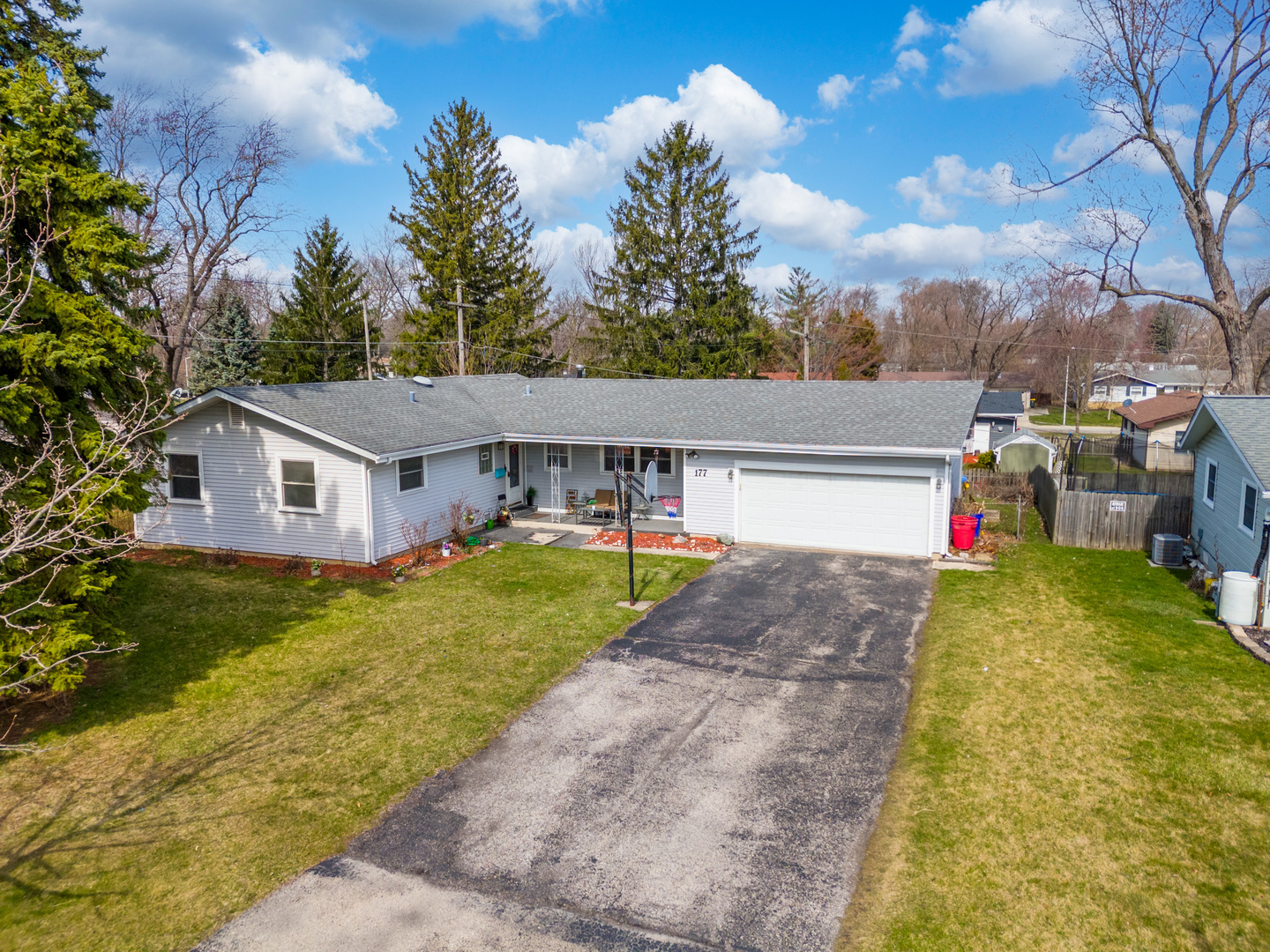 177 Yuma Lane Carol Stream IL 60188 Compass