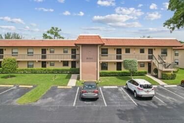 $2,100 | 21909 Lake Forest Circle, Unit 206 | Boca del Mar