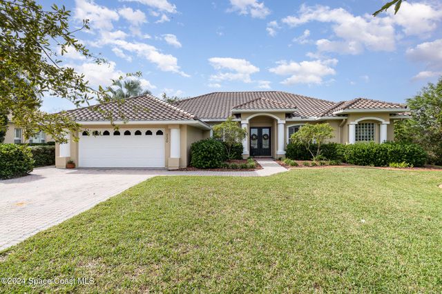 $699,900 | 230 Baytree Drive | Baytree