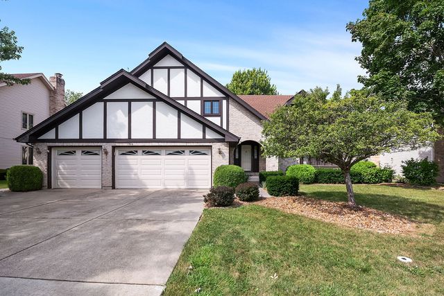 $724,900 | 1516 Burberry Lane | Schaumburg