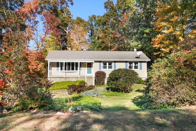 $330,000 | 18 Marion Drive | East Lyme