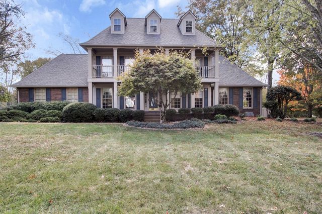 $875,000 | 1317 Huntington Drive