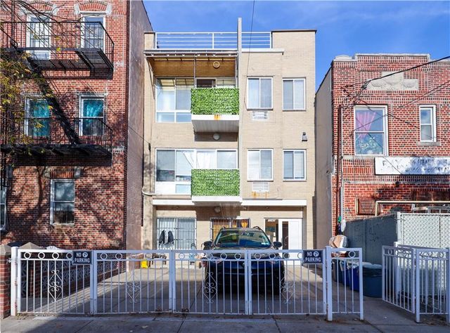 $648,000 | 2365 81 Street, Unit 3A | Gravesend