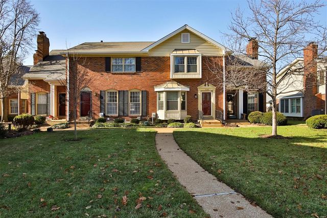 $245,000 | 1044 Brooksgate Manor Drive | Kirkwood