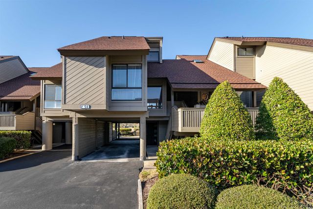 $647,500 | 54 Spartina Court, Unit 10 | Litchfield-By-The-Sea