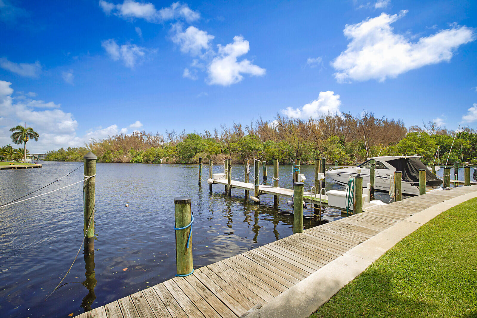 a view of a lake with sitting area