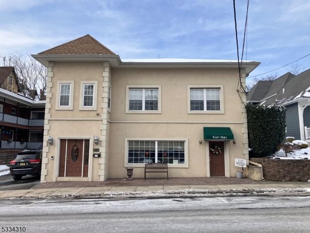 $3,950 | 647 Franklin Avenue | Nutley