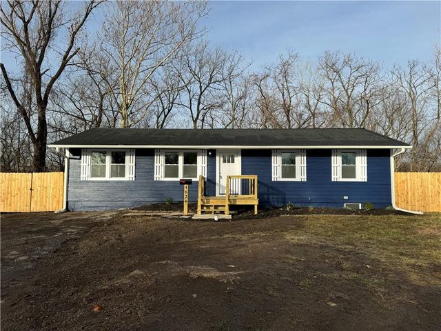 $185,000 | 4624 Kensington Avenue | Vineyard