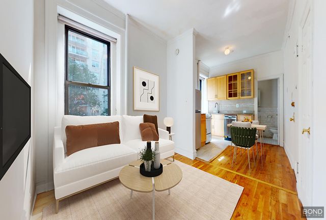 $3,495 | 1443 York Avenue, Unit 4E | Lenox Hill