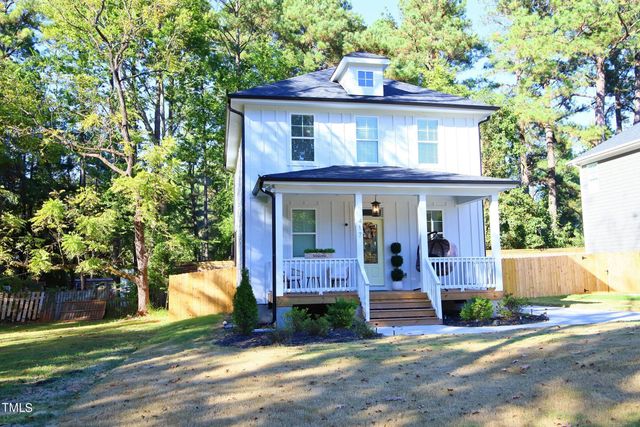 $427,000 | 417 Como Drive | Central Raleigh