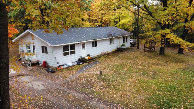 $199,000 | 4693-4695 East Cherokee Lane | Pine Lake