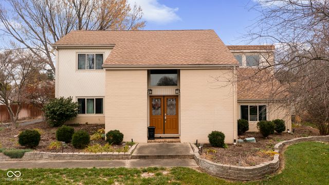 $395,000 | 560 Lancelot Drive | Sherwood Terrace