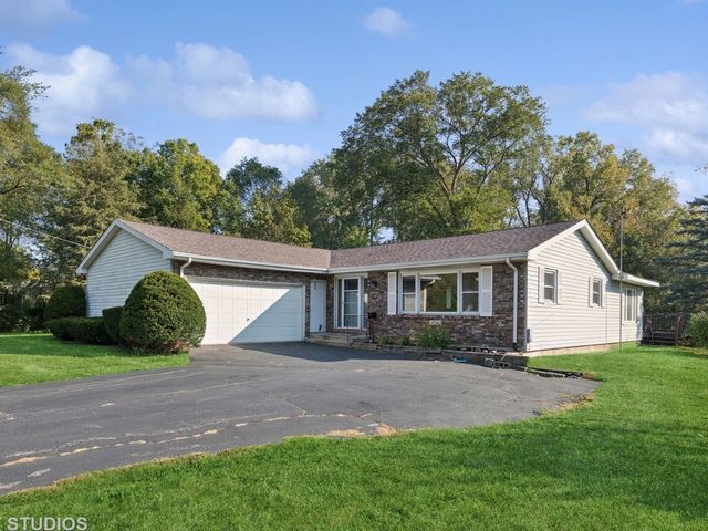 $310,000 | 1408 North Millstream Drive | McHenry