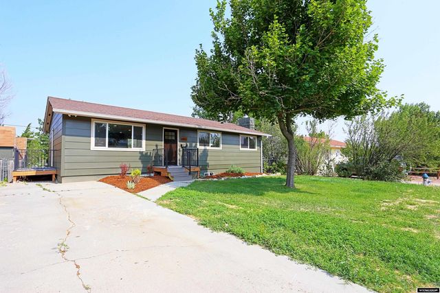 $324,000 | 1944 Lennox Avenue | Casper