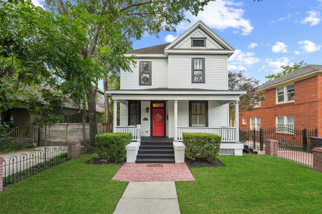 Welcome to the beautiful recently renovated 1929 victorian style home with a gorgeous front porch with swing.