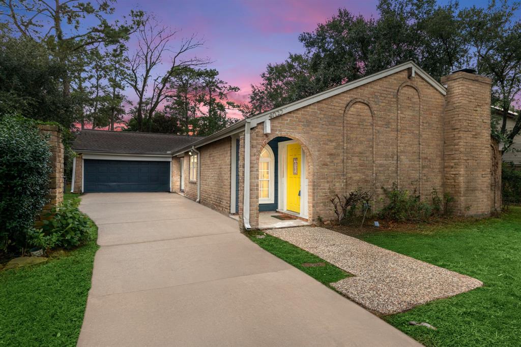 VIRTUALLY CLEANED DRIVEWAY